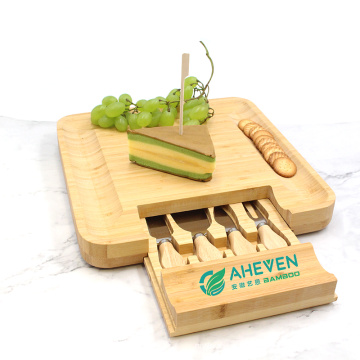 Cocina ecológica Bandeja para cortar carne y fruta Tabla de queso de bambú natural con herramienta de 4 piezas